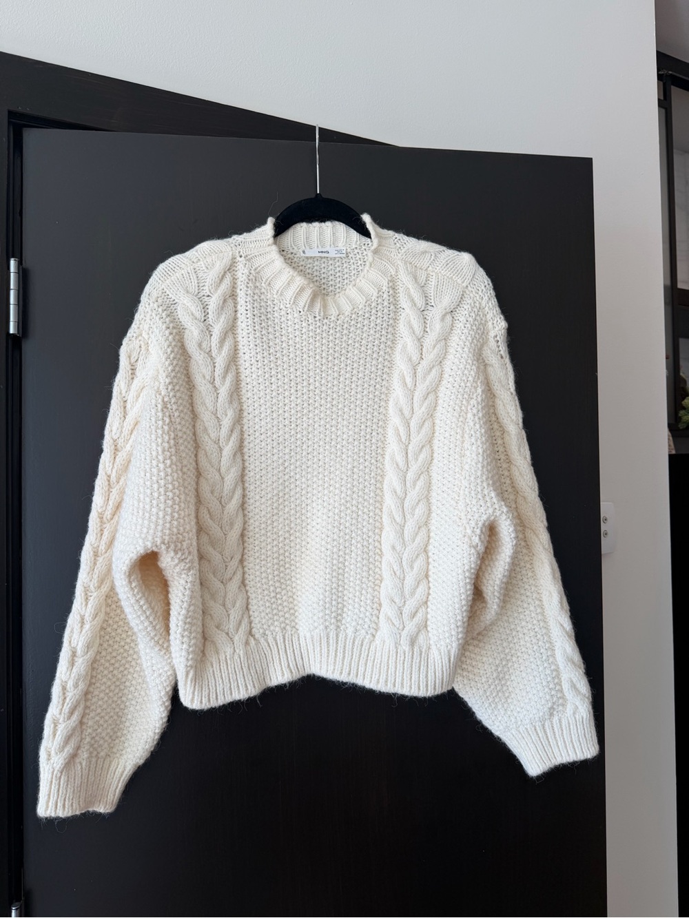 Mango Cream Chunky Cable Knit Sweater – Size Medium